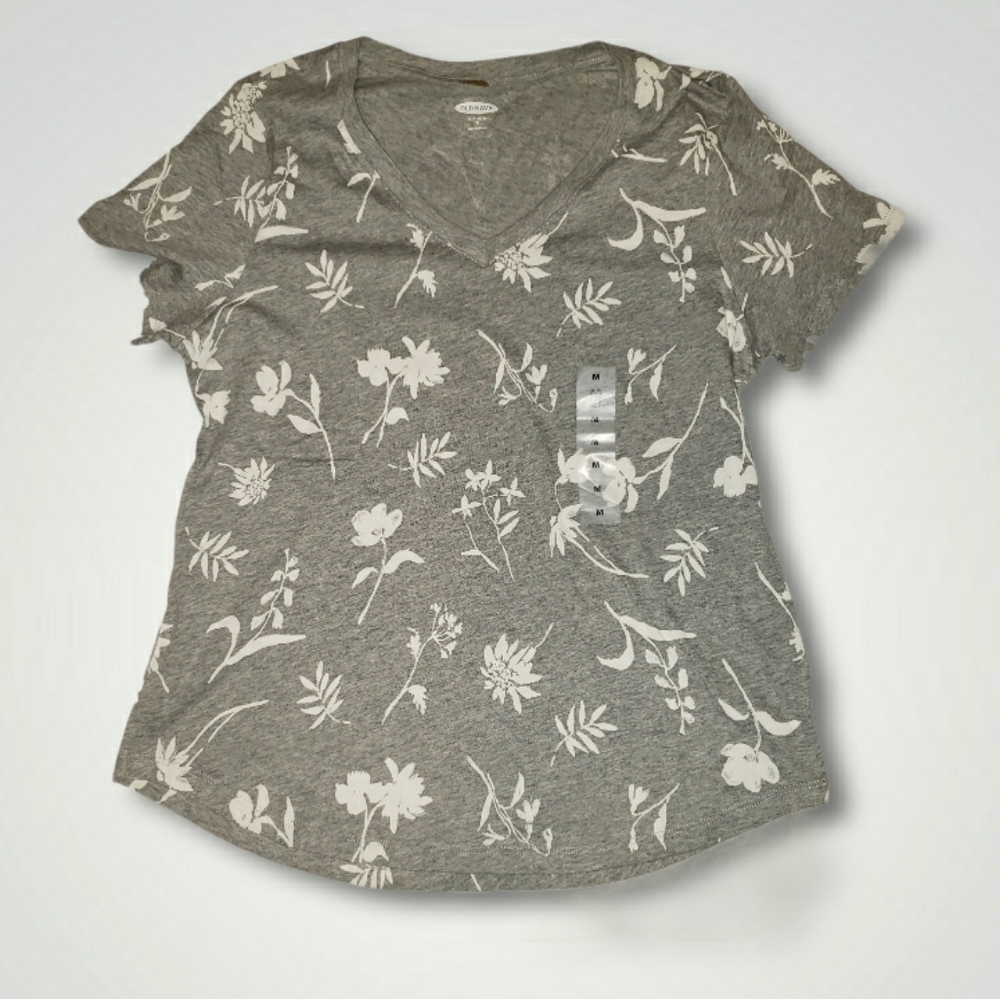 OLD NAVY V-NECK TEE SHIRT MEDIUM